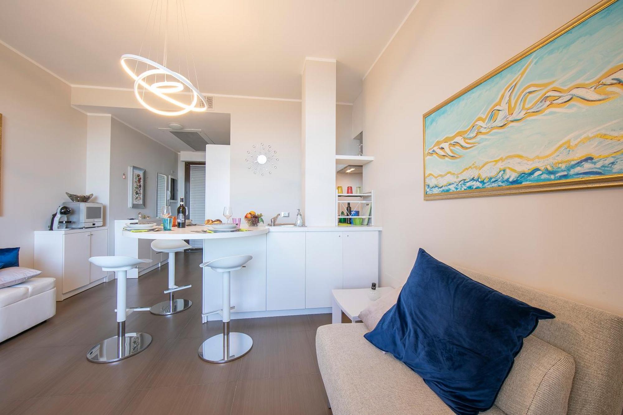 Suite On The Lake - Happy Rentals Meina Esterno foto